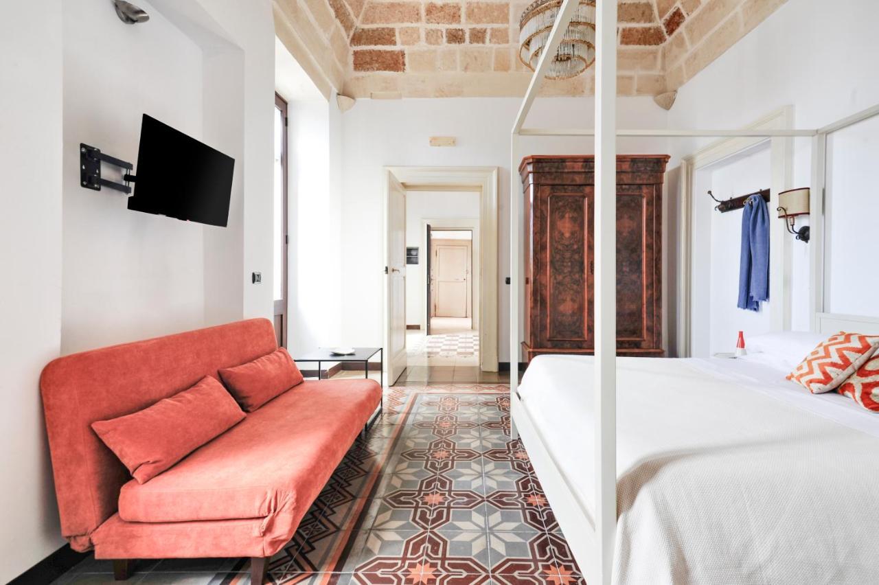 Castriota 19 - Jacuzzi Apartment Sit Лечче Екстер'єр фото